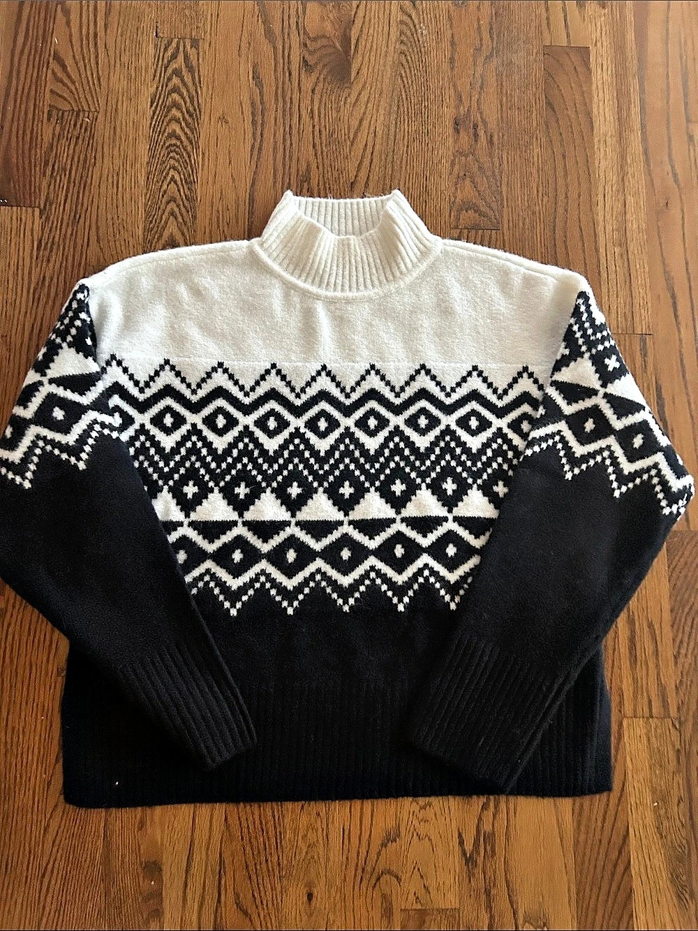 Nine West Mockneck Pullover Sweater Black & White Medium